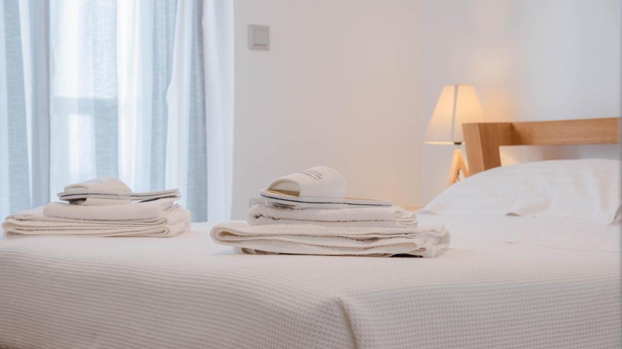 Milos Waves Luxury Apartments Pollonia Eksteriør billede