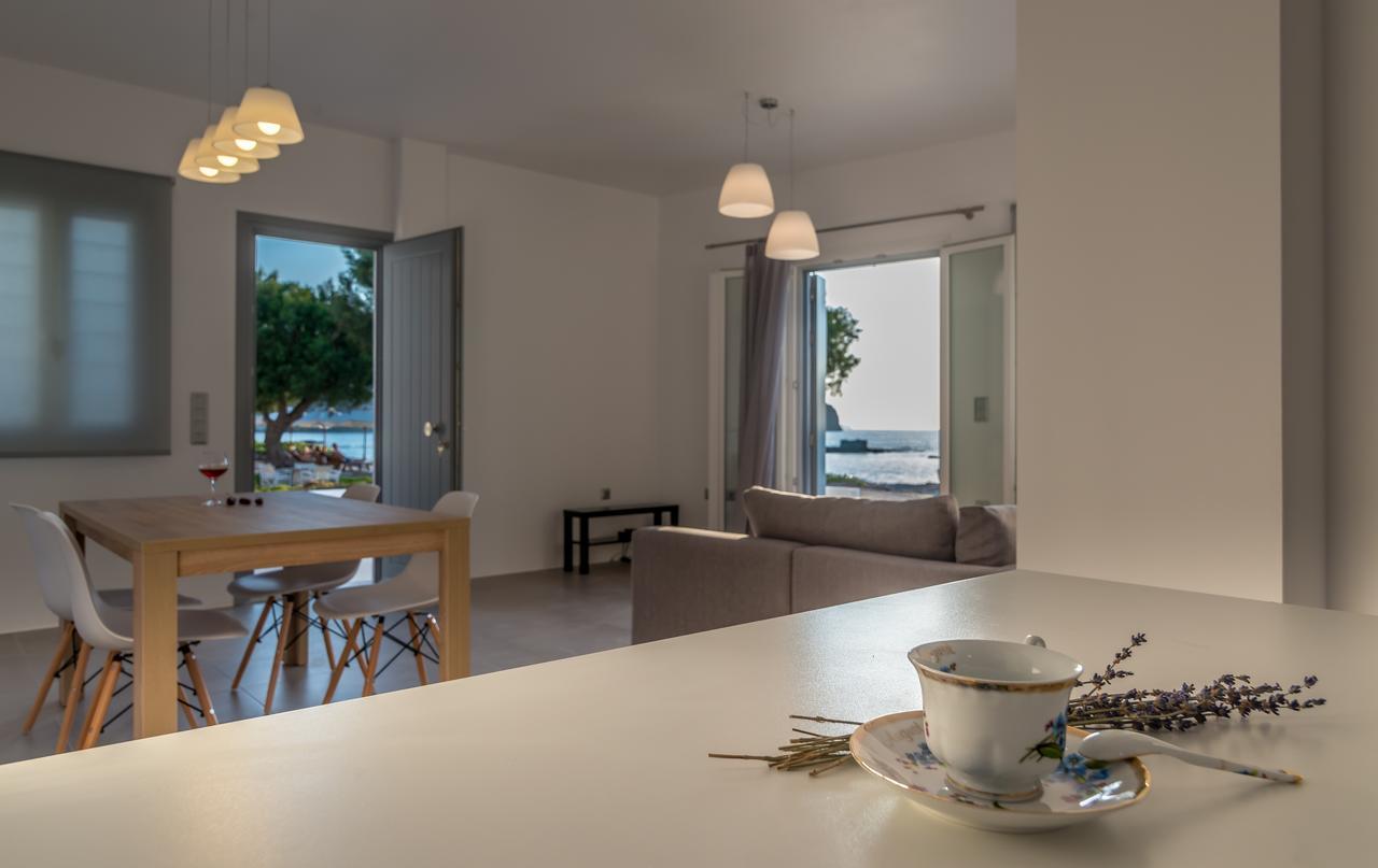 Milos Waves Luxury Apartments Pollonia Eksteriør billede