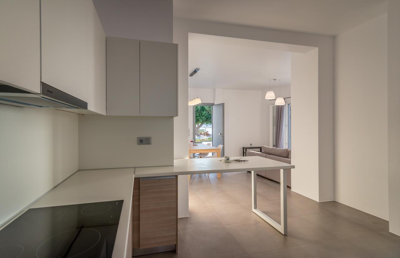 Milos Waves Luxury Apartments Pollonia Eksteriør billede